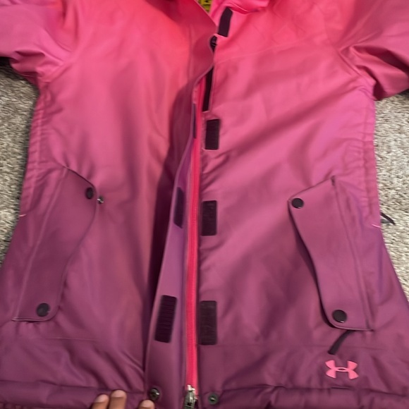 Armour Storm Ski/Snowboard Jacket - Picture 9 of 14